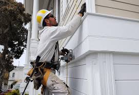 Siding Removal and Disposal in Mount Wolf, PA